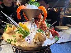 -弦月窗LUNETTE BY AMANDA(复兴路店)