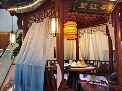 -荷塘秋月·本帮江浙菜(国权路店)