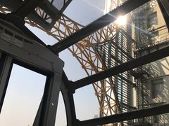 -影汇之星8字形摩天轮