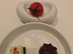 -金轩中餐厅 Jin Xuan(浦东丽思卡尔顿酒店)