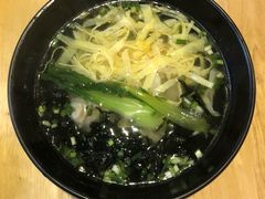 -玖鲜小笼(中山广场店)