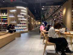 -覔书店(壹方城店)