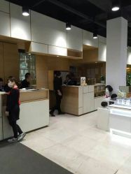 -CARR SALON