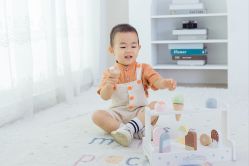 -小熊维尼高端儿童摄影(南山信和店)
