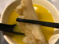 -鲜入围煮花胶鸡海鲜火锅