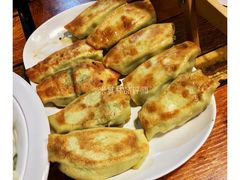猪肉茴香锅贴-金谷园饺子·烧烤·家宴(人大总店)