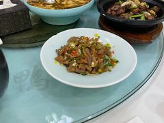 -大鸭梨烤鸭店(金顶街店)