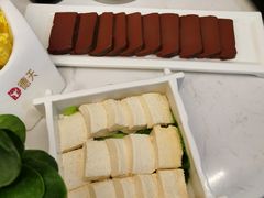 -德天肥牛海鲜火锅(龙吟坊店)