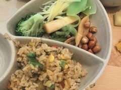 -素满香·全民食养自助(长宁龙之梦店)