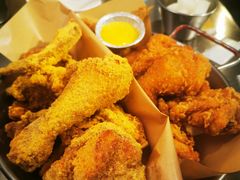 炸鸡一半一半-富乐满韩国正宗炸鸡韩国料理(虹泉路店)