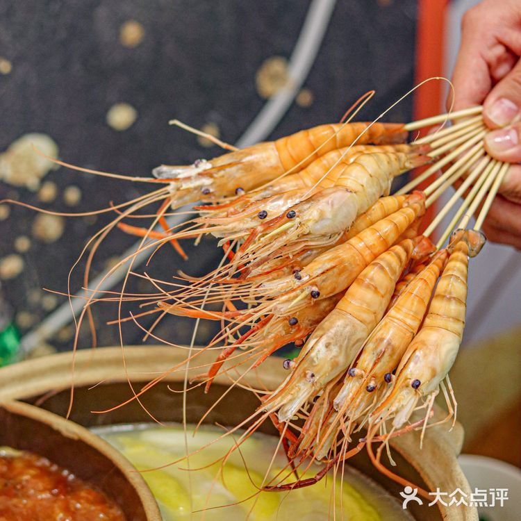 武汉新晋首家室内钓虾馆6315新手玩到不想走