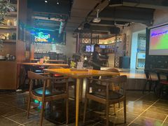 -JINNS锦时 steak&pizza(浸信会礼拜堂旧址店)