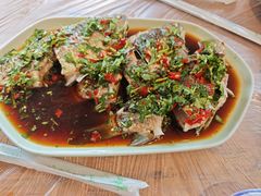 凉拌鲫鱼-张鲫鱼家常菜