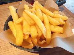 -必胜客(新中纬店)
