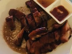 港式烧味拼-泓历皇朝酒店(东亭店)