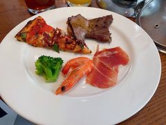 -昆山琶拉帝诗酒店·河畔咖啡厅Riverside Cafe