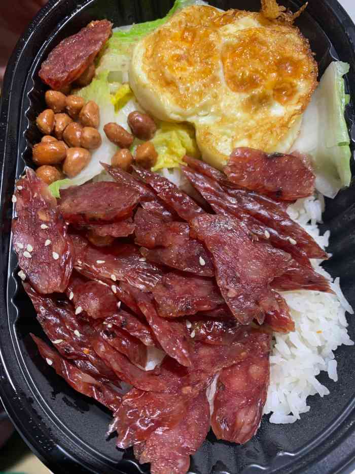 港岛记·香港叉烧饭(中山坦洲店)-"这家烧味饭是我吃过比较好吃且平价