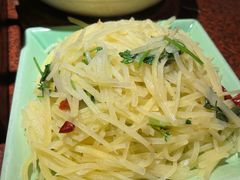 香菜梗炝土豆丝-绿茶餐厅(华联万柳店)