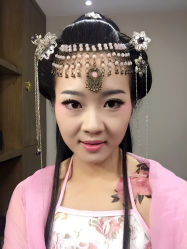 -盘子女人坊生日照·摄影馆(华强店)