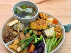 -素满香·全民食养自助(长宁龙之梦店)