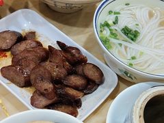 -香辉食馆(新兴路店)