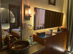 -秘地·影院式足浴SPA(凤三旗舰店)