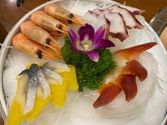 -青瓦餐厅·生鱼片·韩园烤肉(西塔店)