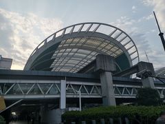 -龙阳路磁悬浮列车总站-停车场