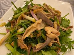 芜茜葱捞猪肚-粤·向群饭店(龙津东路总店)
