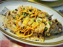 顺德蒸无骨鲫鱼-龙桥私厨·姜花菊花过桥鱼·顺德菜(容桂店)