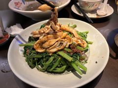 -大头虾越式风味餐厅(光明广场店)