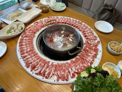 -额尔敦传统涮.冰煮羊火锅(乌兰察布体育场店)
