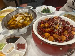 -鑫巴蜀小镇 · 水煮鱼专研店(玉桥店)