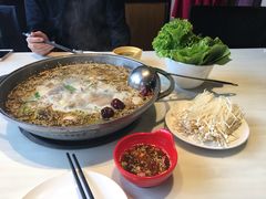 -喜相逢·特色烤鸭新疆菜(南珏大厦店)