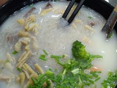 -鸭小妹鸭血粉丝(老门东店)