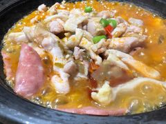 -极有家小鱼小鸡石锅煲(佳兆业店)