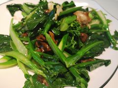 芥兰炒鸡杂-至潮餐厅精致粤菜·活鲈鱼·走地鸡(珠江新城店)