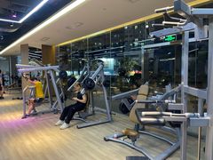 -威克健身游泳(万菱汇店)
