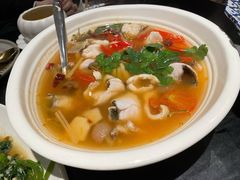 泰式香草酸辣汤浸鱼-Thai Alley泰爱里(二沙岛店)