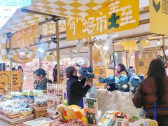 -LuOne凯德晶萃广场(徐家汇路店)
