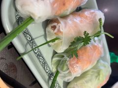 -大头虾越式风味餐厅(光明广场店)