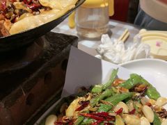 -百味地锅鸡(二店·财校分店)