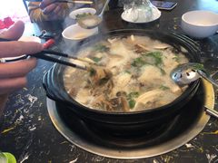 -尚品牛味汤锅火锅(康定总店)