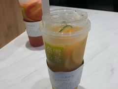 -奈雪的茶(湖滨银泰in77C区PRO店)