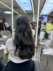 -藤野造型烫发染发