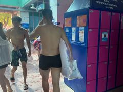 -欢乐水魔方水世界