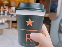 -星巴克臻选(成都太古里店)