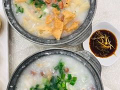 生滚鲜鲩鱼片粥-龙的酒楼·手工早茶·顺德菜(近良路店)
