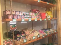 零售区-锅圈食汇火锅烧烤食材超市(红桥店)