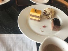 -东方红海鲜百汇(国际大厦店)